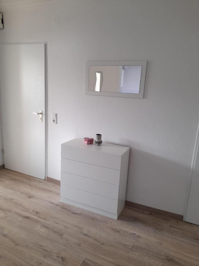 Ferienwohnung In Lemgo-Brake, 3 Zimmer ภายนอก รูปภาพ